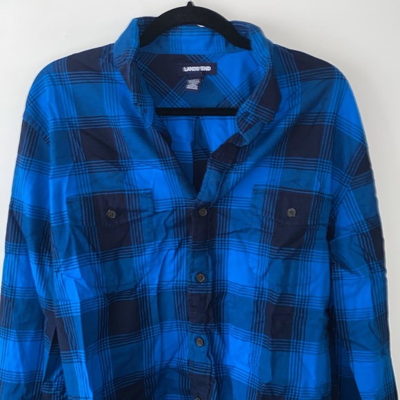 Lands’ End Blue Plaid button down men’s shirt Large - Picture 3 of 6